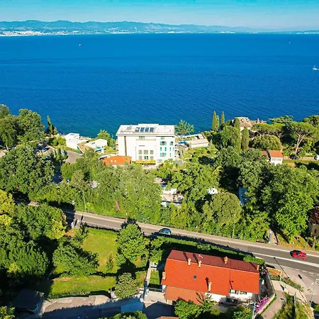 Igor No.1 - Free Parking - Ika, Opatija Ika
